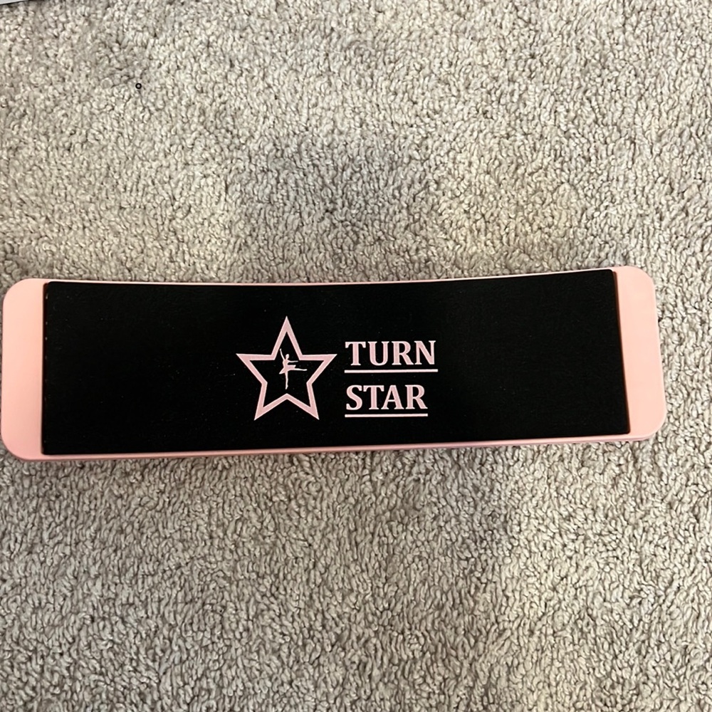Turning board